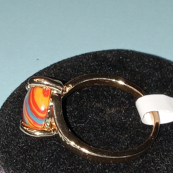 BLOWOUT PRICING Natural Stone And Gold Tone ring for women Size 9 - Picture 4 of 5